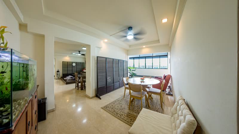 818 Woodlands Street 82 HDB Flat For Sale at S$ 1,265,000 | PropertyGuru Singapore - Living Room