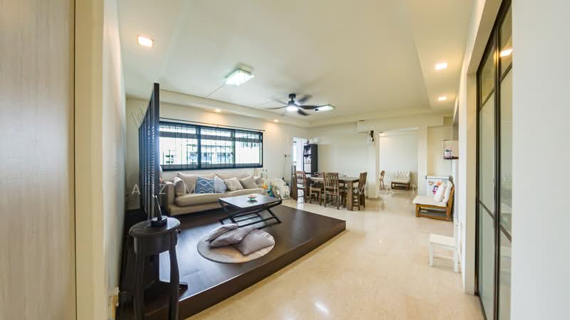 818 Woodlands Street 82 HDB Flat For Sale at S$ 1,265,000 | PropertyGuru Singapore - Living Room