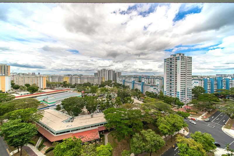 577 Ang Mo Kio Avenue 10 HDB Flat For Sale at S$ 538,000 | PropertyGuru Singapore - Exterior