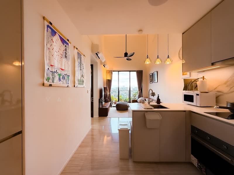 Parc Esta Condominium For Sale at S$ 1,728,000 | PropertyGuru Singapore - Living Room