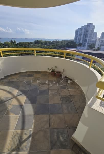 Under $2M, large 1,600 sqft 3BR convertible to 4BR. High floor with sea view. Condominium For Sale at S$ 1,950,000 | PropertyGuru Singapore - Balcony