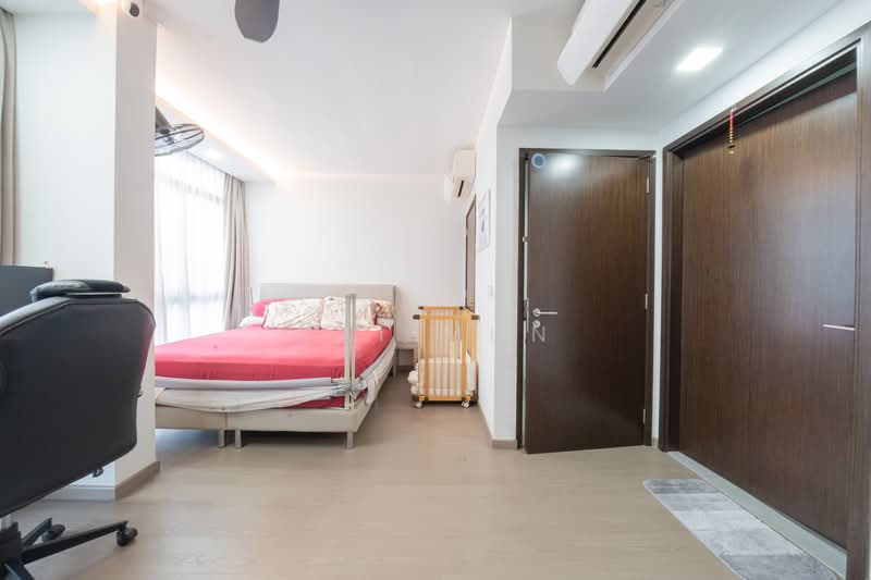 Symphony Suites Condominium For Sale at S$ 1,500,000 | PropertyGuru Singapore