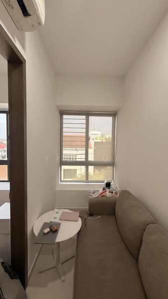 Sycamore Tree, 2 Fowlie Road, 3 Bedrooms, 851 sqft, Apartment For Rent, by Ted Sui, 500058951 - Living Room - PropertyGuru.com.sg