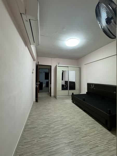 319 Ang Mo Kio Avenue 1, 319 Ang Mo Kio Avenue 1, 2 Bedrooms, 786 sqft, HDB Flat For Rent, by Manfred Lau, 500058960 - Bedroom - PropertyGuru.com.sg