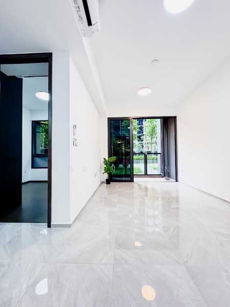 Tembusu Grand Condominium For Sale at S$ 2,280,000 | PropertyGuru Singapore - Living Room