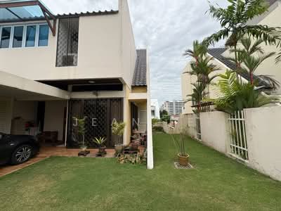 For Sale - Semi D in Sennett Avenue for sale