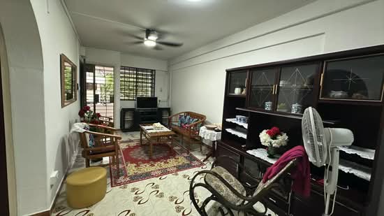 351 Clementi Avenue 2, 351 Clementi Avenue 2, 2 Bedrooms, 721 sqft, HDB Flat For Rent, by Andrew Nair, 500058979 - PropertyGuru.com.sg