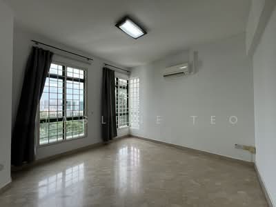 For Rent - Parc Palais