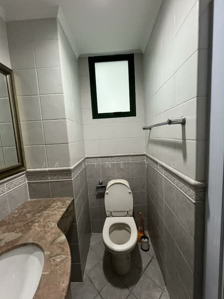 Parc Palais, 55 Hume Avenue, 2 Bedrooms, 969 sqft, Condominium For Rent, by Jasline Teo, 500058987 - Bathroom - PropertyGuru.com.sg