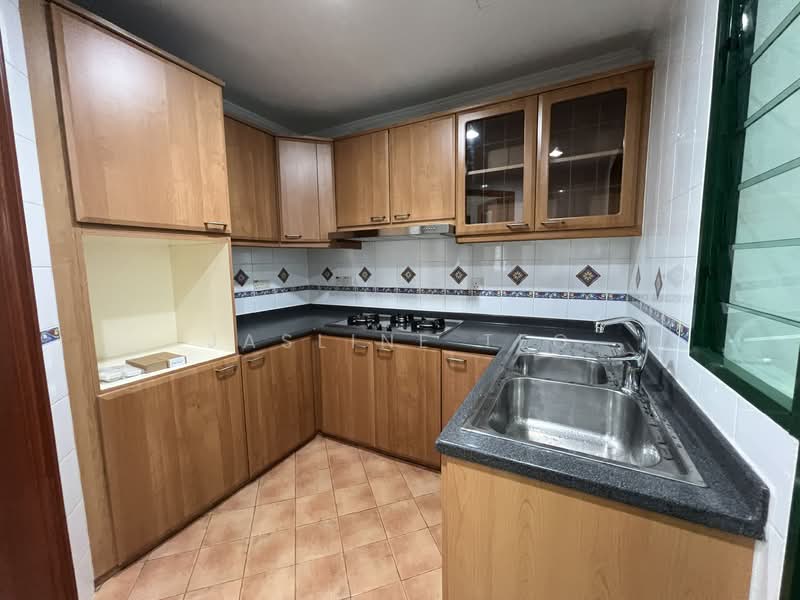 Parc Palais, 55 Hume Avenue, 2 Bedrooms, 969 sqft, Condominium For Rent, by Jasline Teo, 500058987 - Kitchen - PropertyGuru.com.sg