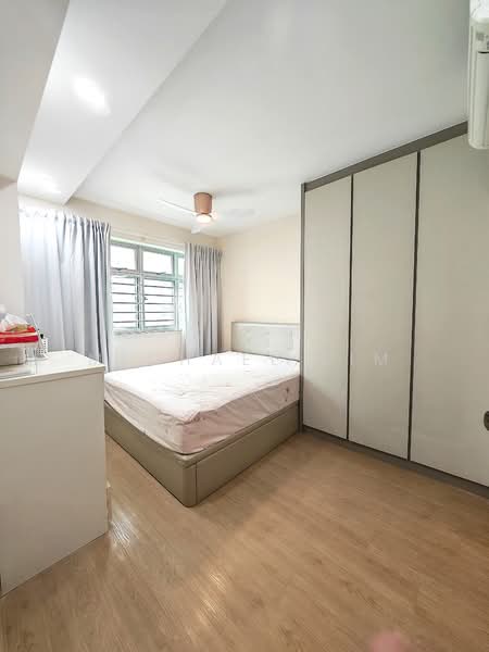 7 Upper Aljunied Lane HDB Flat For Sale at S$ 668,888 | PropertyGuru Singapore - Bedroom