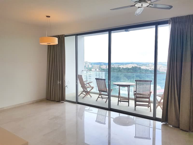 Centro Residences Condominium For Sale at S$ 2,806,300 | PropertyGuru Singapore - Balcony