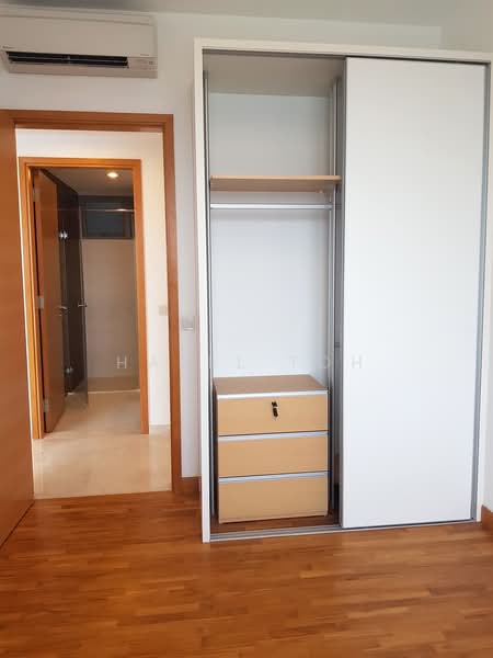 Centro Residences Condominium For Sale at S$ 2,806,300 | PropertyGuru Singapore - Bedroom 2