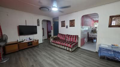 For Sale - 327 Bukit Batok Street 33