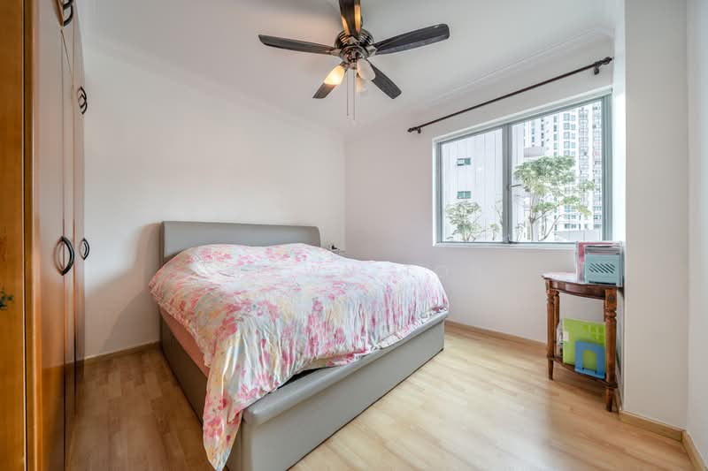 Guilin View Condominium For Sale at S$ 1,510,000 | PropertyGuru Singapore - Master Bedroom