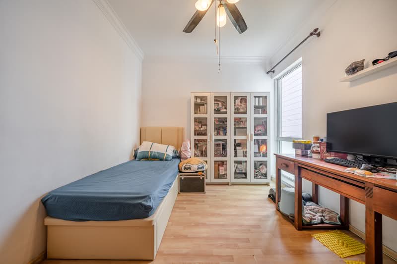Guilin View Condominium For Sale at S$ 1,510,000 | PropertyGuru Singapore - Bedroom 2