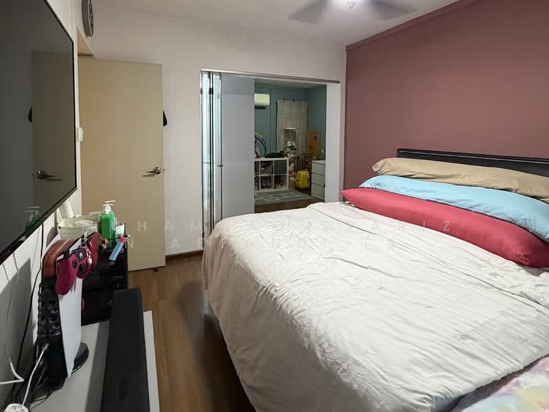 128 Rivervale Street HDB Flat For Sale at S$ 650,000 | PropertyGuru Singapore - Bedroom