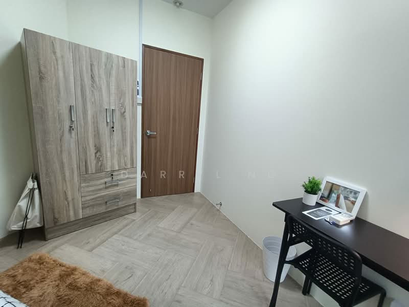 East Meadows, 30 Tanah Merah Kechil Road, Room Rental, 100 sqft, Condominium For Rent, by Darryl Ng, 500059036 - Bedroom - PropertyGuru.com.sg