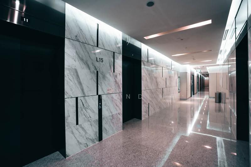 SBF Center, 160 Robinson Road, Boat Quay / Raffles Place / Marina, 1,485 sqft, Office For Rent, by Desmond Ng, 500059040 - Corridor - CommercialGuru.com.sg