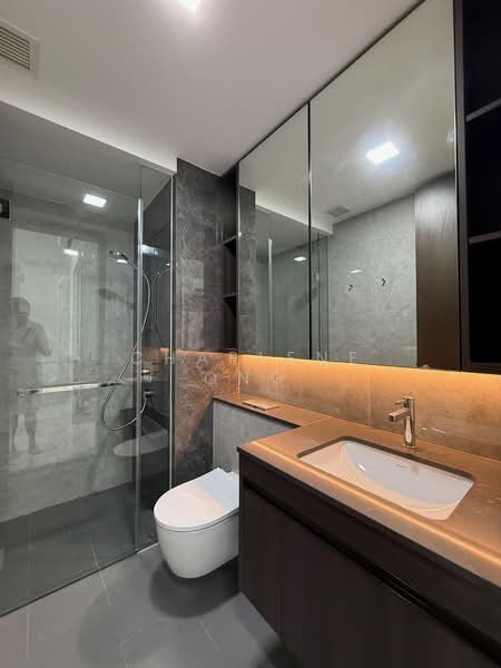 Tembusu Grand Condominium For Sale at S$ 2,350,000 | PropertyGuru Singapore - Bathroom