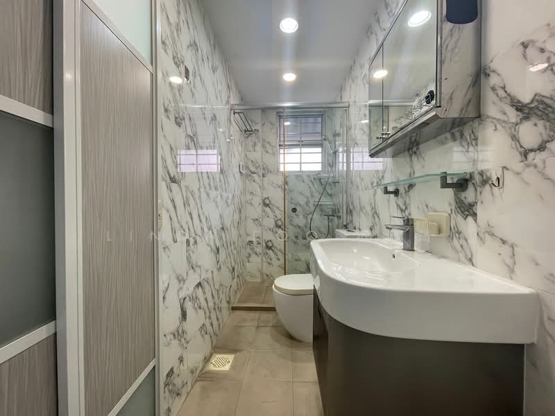 Tanjong Katong Apartment Walk-up Apartment For Sale at S$ 1,768,000 | PropertyGuru Singapore - Bathroom