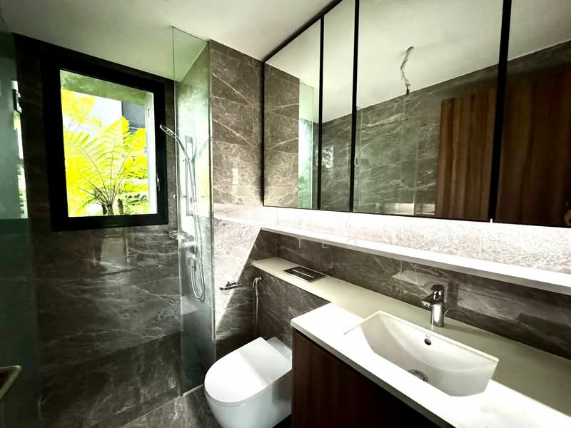 Lentor Modern, Lentor Central, 3 Bedrooms, 1,130 sqft, Condominium For Rent, by Ena Teo, 500059060 - Bathroom - PropertyGuru.com.sg