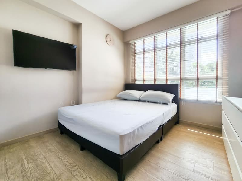 874B Tampines Street 85 HDB Flat For Sale at S$ 679,000 | PropertyGuru Singapore - Bedroom
