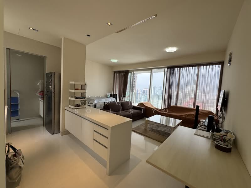 The Cosmopolitan, 200 Kim Seng Road, 3 Bedrooms, 1,399 sqft, Condominium For Rent, by Caroline Soelistyo, 500059062 - Living Room - PropertyGuru.com.sg