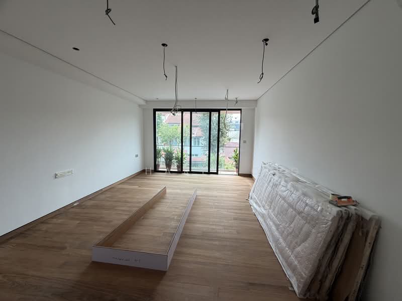 Moonbeam Walk / Sixth Avenue / Holland Grove Drive Semi-Detached House For Sale at S$ 14,880,000 | PropertyGuru Singapore - Interior