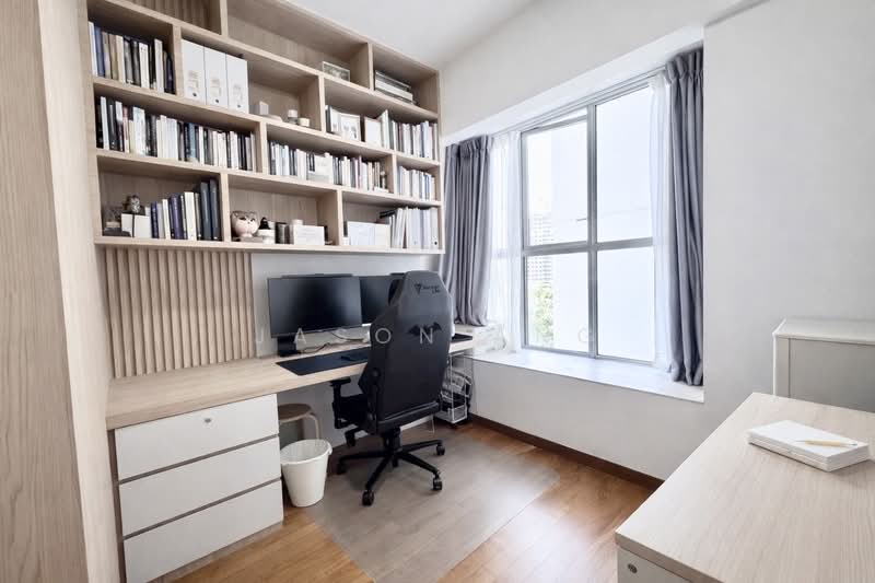 The Esta Condominium For Sale at S$ 4,480,000 | PropertyGuru Singapore - Common bedroom