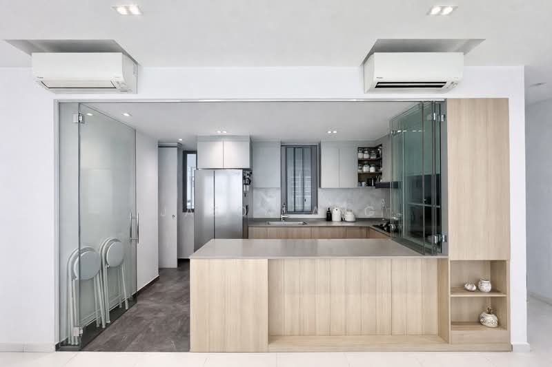 The Esta Condominium For Sale at S$ 4,480,000 | PropertyGuru Singapore - Kitchen area
