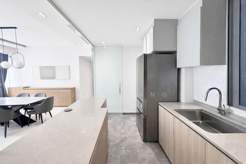 The Esta Condominium For Sale at S$ 4,480,000 | PropertyGuru Singapore - Kitchen area