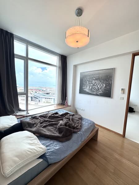 76 Shenton, 76 Shenton Way, 1 Bedroom, 624 sqft, Apartment For Sale, by Carol Chen, 500059078 - Bedroom - PropertyGuru.com.sg