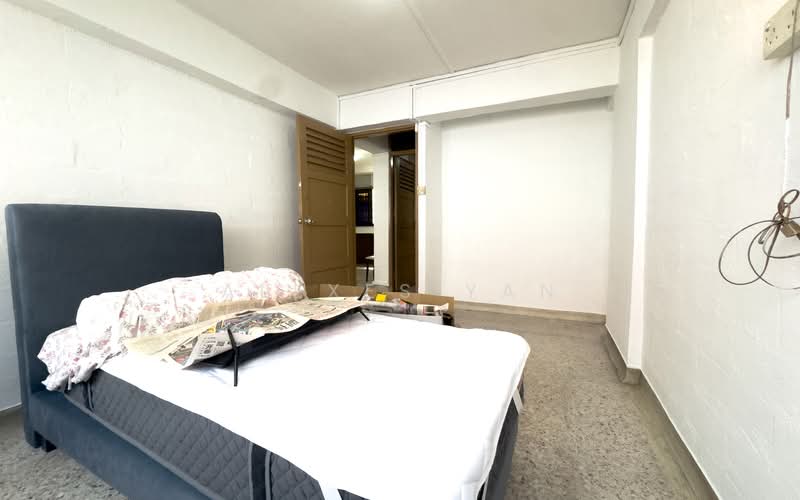 3 Queen's Road HDB Flat For Sale at S$ 580,000 | PropertyGuru Singapore - Bedroom