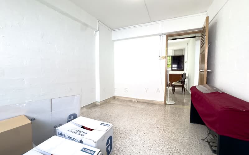 3 Queen's Road HDB Flat For Sale at S$ 580,000 | PropertyGuru Singapore - Interior