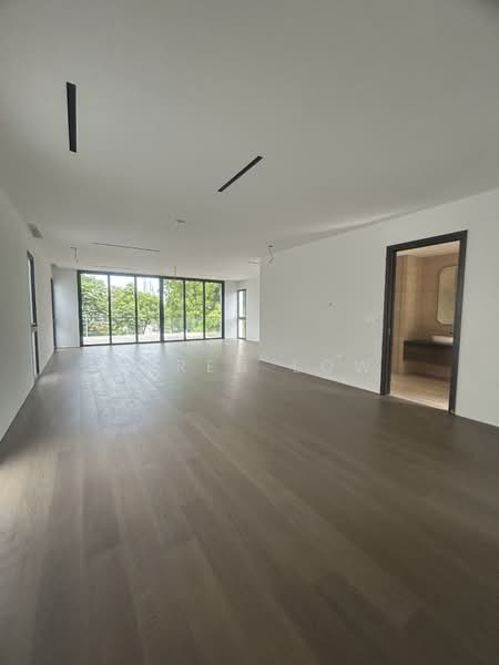 ❤️Brand New 2.5+Basement Storey Detached @Grove Dr, Henry Park Pri, Mt Sinai❤️ 8897 I732 Bungalow House For Sale at S$ 19,800,000 | PropertyGuru Singapore - Living Room