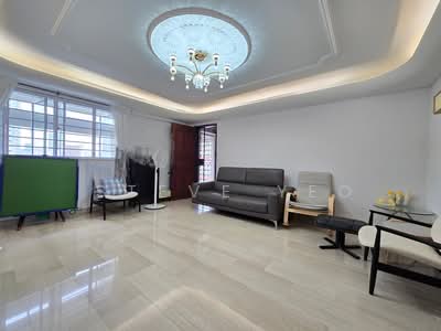 For Sale - 466 Crawford Lane