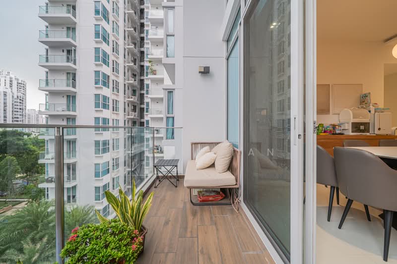 The Esta Condominium For Sale at S$ 4,480,000 | PropertyGuru Singapore - Balcony