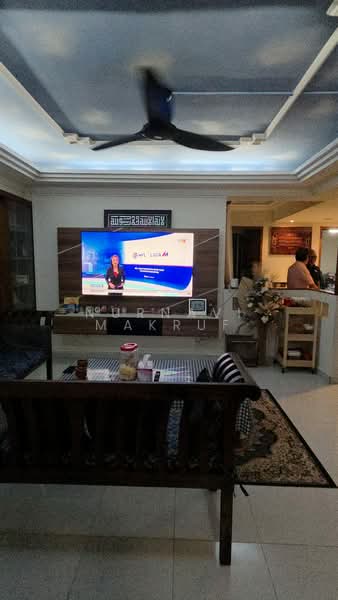 236 Pasir Ris Street 21, 236 Pasir Ris Street 21, 4 Bedrooms, 1,571 sqft, HDB Flat For Sale, by Nurnavi Makruf, 500059132 - Living Room - PropertyGuru.com.sg