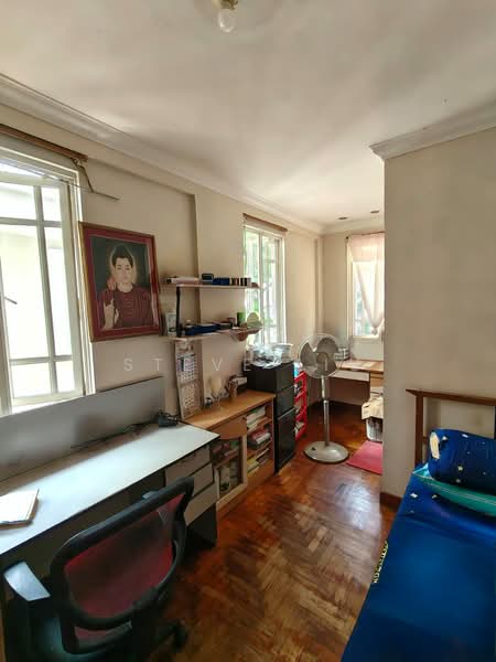 Tai Keng Gardens Corner Terrace For Sale at S$ 3,700,000 | PropertyGuru Singapore - Bedroom