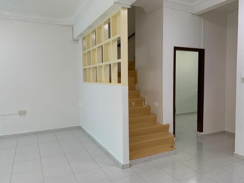 37 Lorong Stangee, Lorong Stangee, 4 Bedrooms, 1,320 sqft, Terraced House For Rent, by Alec Yun, 500059153 - Interior - PropertyGuru.com.sg