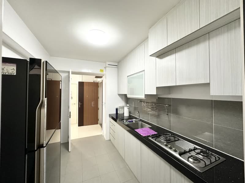 288A Compassvale Crescent, 288A Compassvale Crescent, 3 Bedrooms, 1,001 sqft, HDB Flat For Rent, by Er Lin, 500059158 - Kitchen - PropertyGuru.com.sg