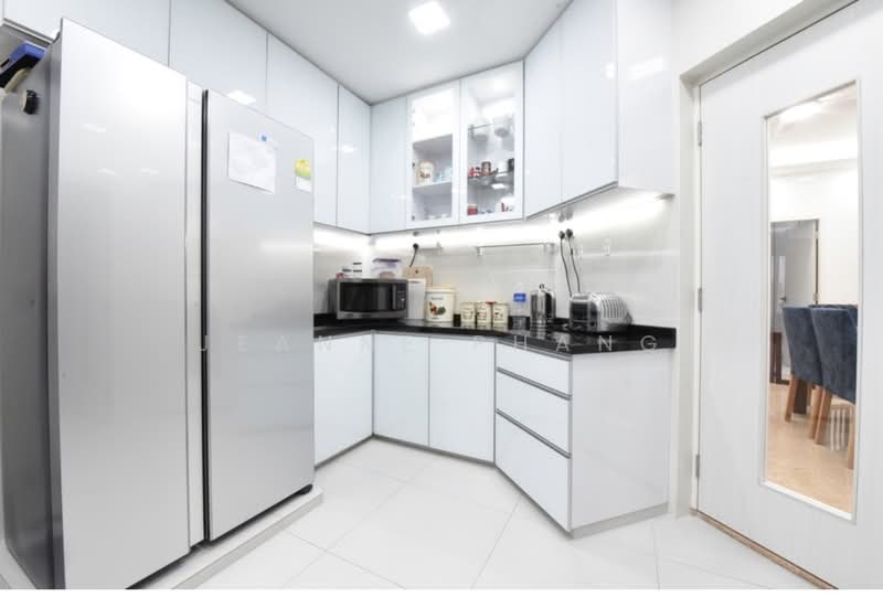 Hawaii Tower, 73 Meyer Road, 3 Bedrooms, 2,500 sqft, Condominium For Rent, by Jeanne Phang, 500059163 - Kitchen - PropertyGuru.com.sg