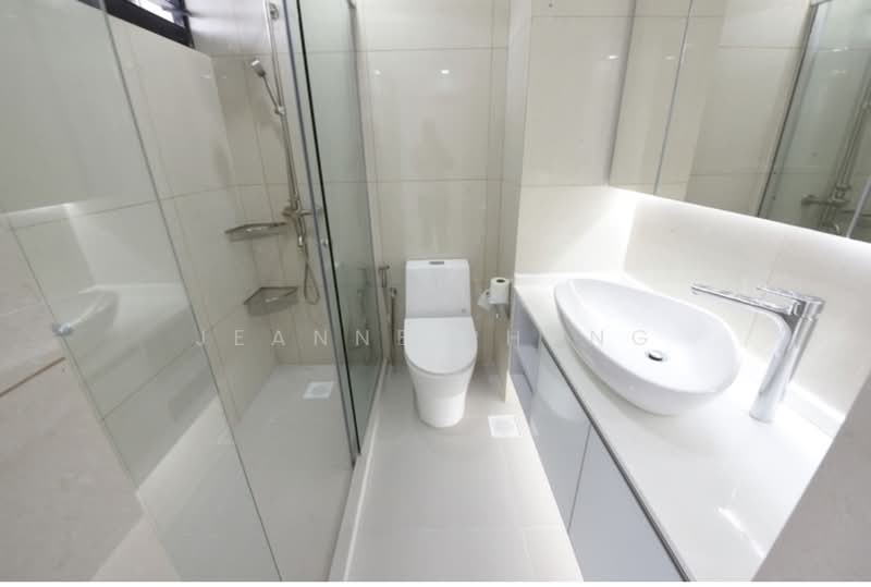Hawaii Tower, 73 Meyer Road, 3 Bedrooms, 2,500 sqft, Condominium For Rent, by Jeanne Phang, 500059163 - Bathroom - PropertyGuru.com.sg