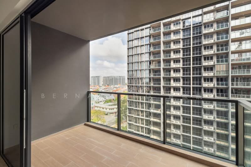 Tembusu Grand, 92 Jalan Tembusu, 4 Bedrooms, 1,432 sqft, Condominium For Rent, by Bernard Ng 黄俊凯, 500059182 - Balcony - PropertyGuru.com.sg