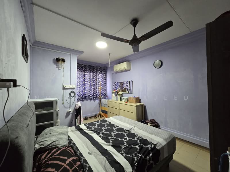 658 Hougang Avenue 8 HDB Flat For Sale at S$ 480,000 | PropertyGuru Singapore - Bedroom