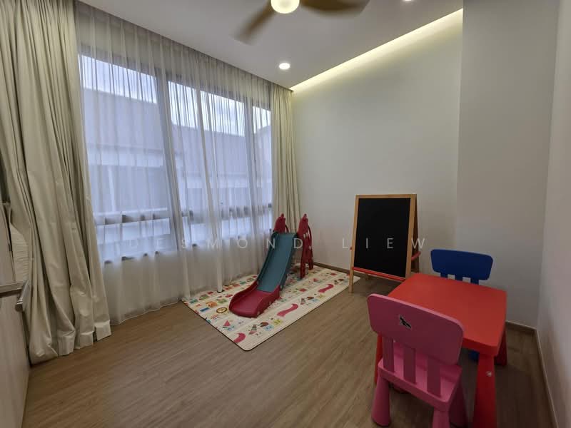 Stratum Condominium For Sale at S$ 2,388,888 | PropertyGuru Singapore - Study