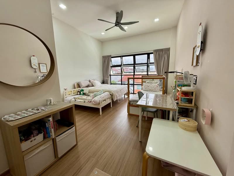 Stunning, Rare & Well-renovated Inter-Terrace - Your Desired Home with Lift! Terraced House For Sale at S$ 5,600,000 | PropertyGuru Singapore - Another spacious bedroom