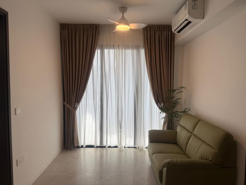 Piccadilly Grand, Northumberland Road, 2 Bedrooms, 710 sqft, Condominium For Rent, by Alvin Lim, 500059214 - Living Room - PropertyGuru.com.sg