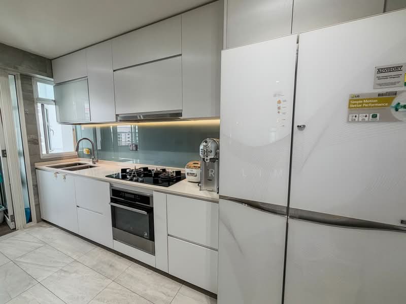 410C Fernvale Road HDB Flat For Sale at S$ 698,000 | PropertyGuru Singapore - Kitchen